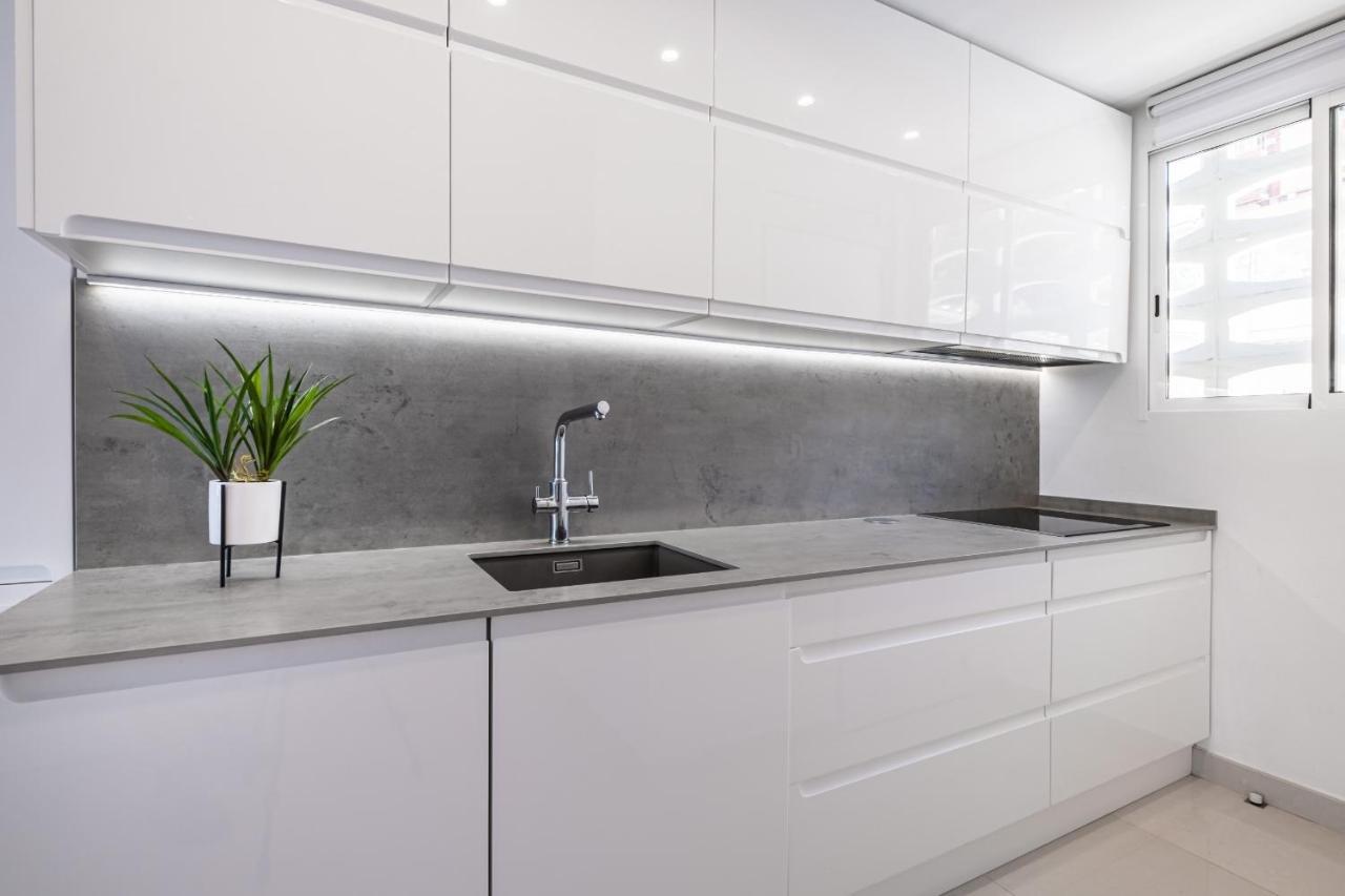 La Perla Benidorm Apartment Seaview & Pool Levante Beach Zewnętrze zdjęcie
